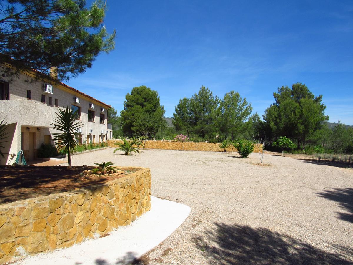 Hotel Restaurant Cau Blanch Useras Εξωτερικό φωτογραφία